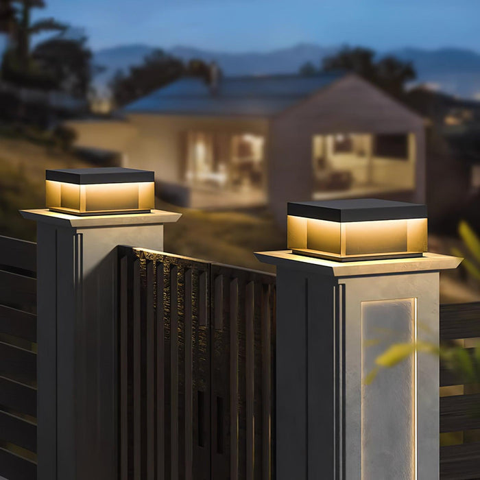 Solar Garden Lamp - SolarLume
