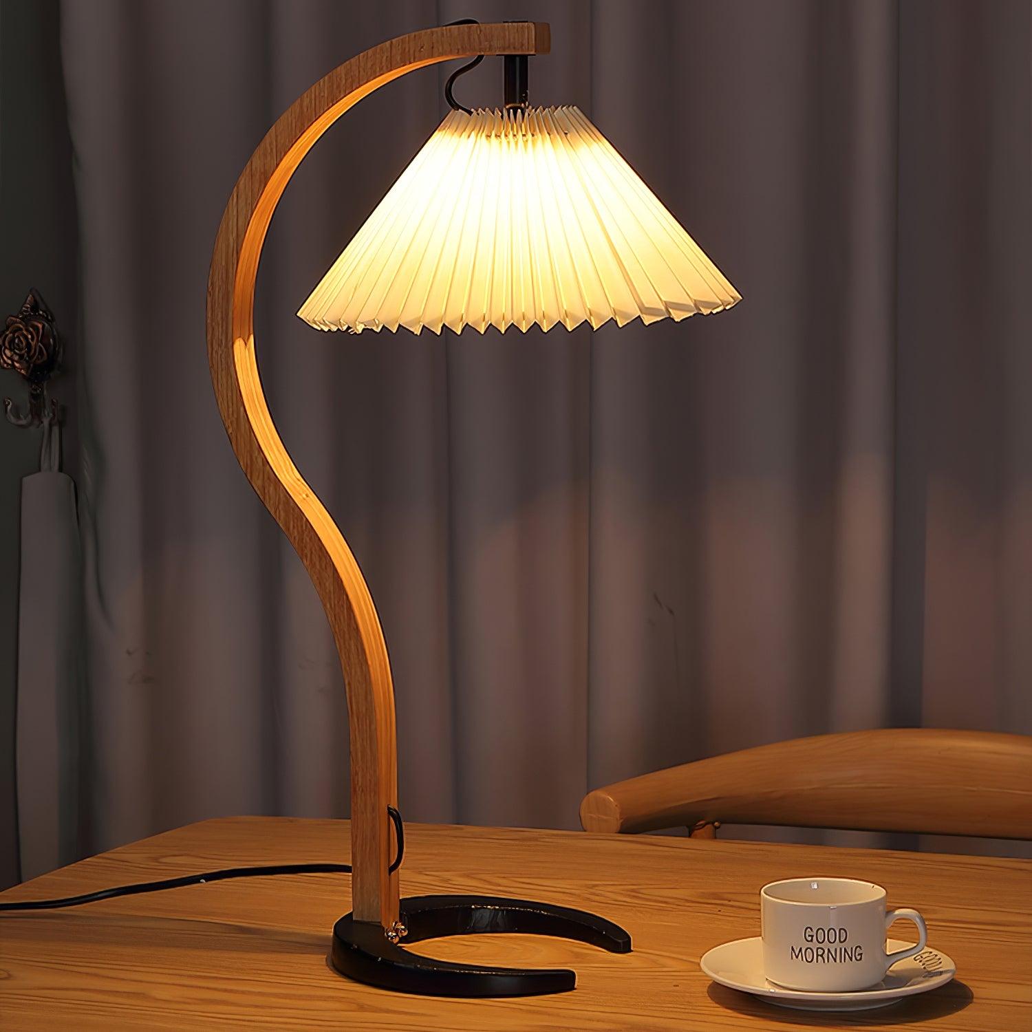 Refined Indoor Table Lamp for Cozy Ambiance - IndoTable