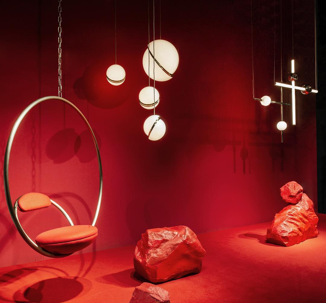 Moon-Shaped Pendant Light - MoonShade