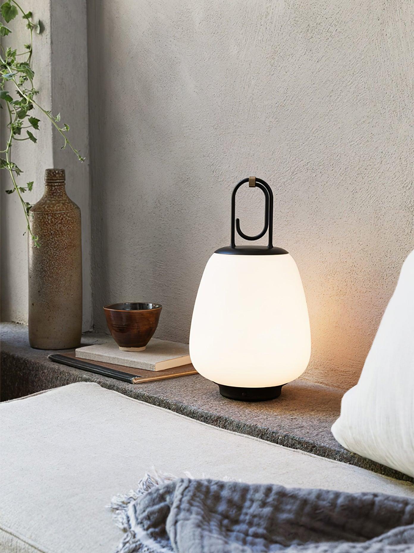 Stylish LED Lantern with Rechargeable Battery for Cozy Indoor & Outdoor Ambiance - LanternTable