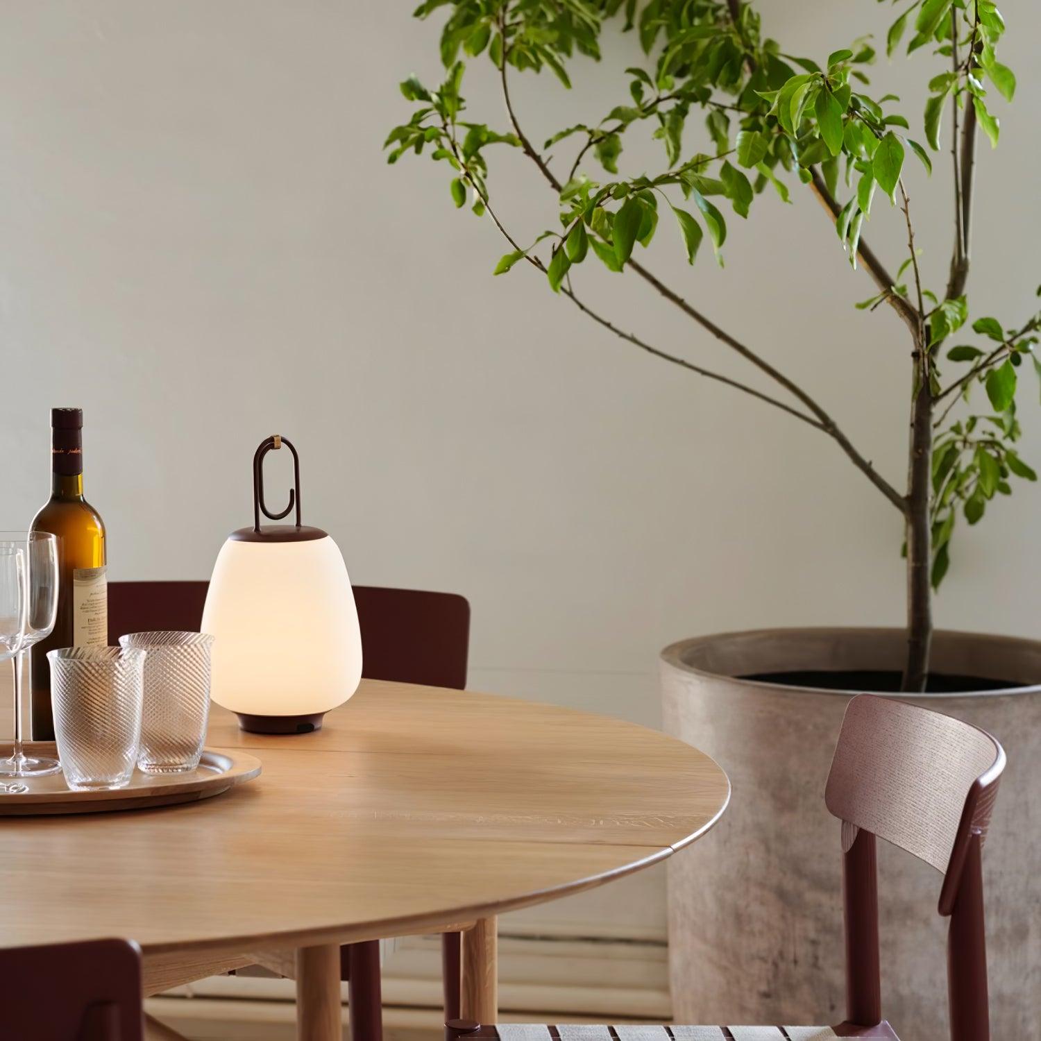 Stylish LED Lantern with Rechargeable Battery for Cozy Indoor & Outdoor Ambiance - LanternTable