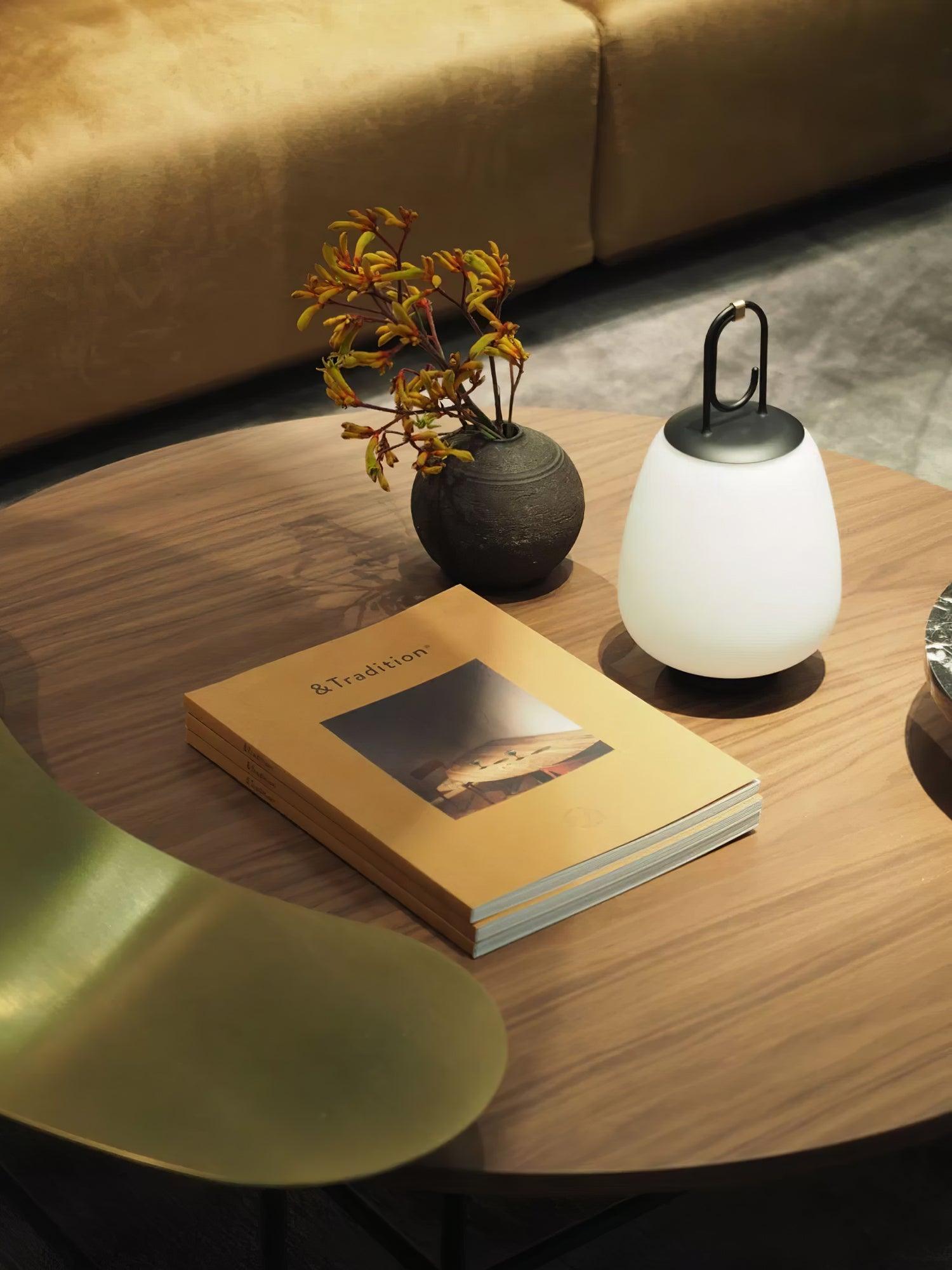 Stylish LED Lantern with Rechargeable Battery for Cozy Indoor & Outdoor Ambiance - LanternTable