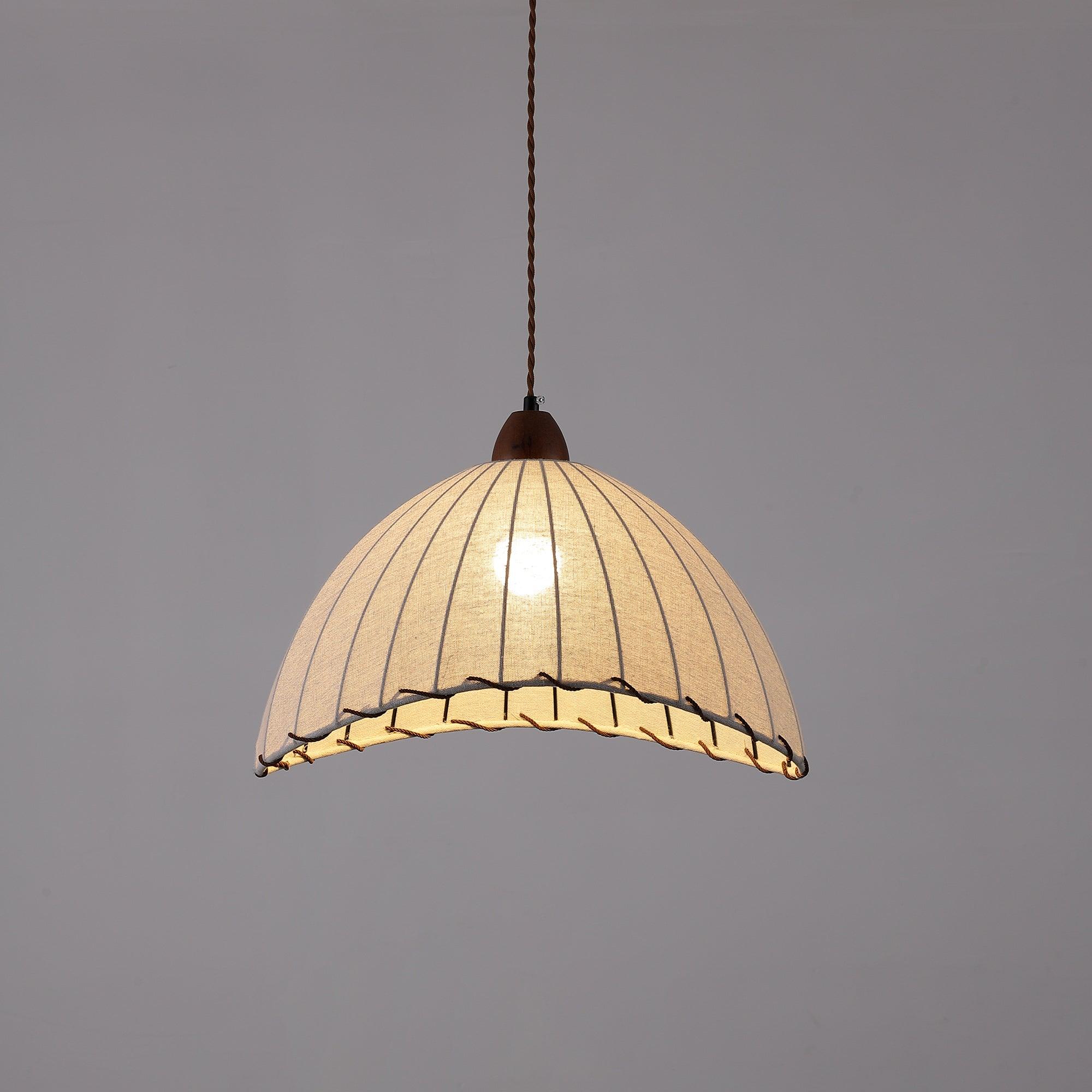 Sleek Wooden Pendant Lamp for a Warm, Modern Ambiance - WoodDrop