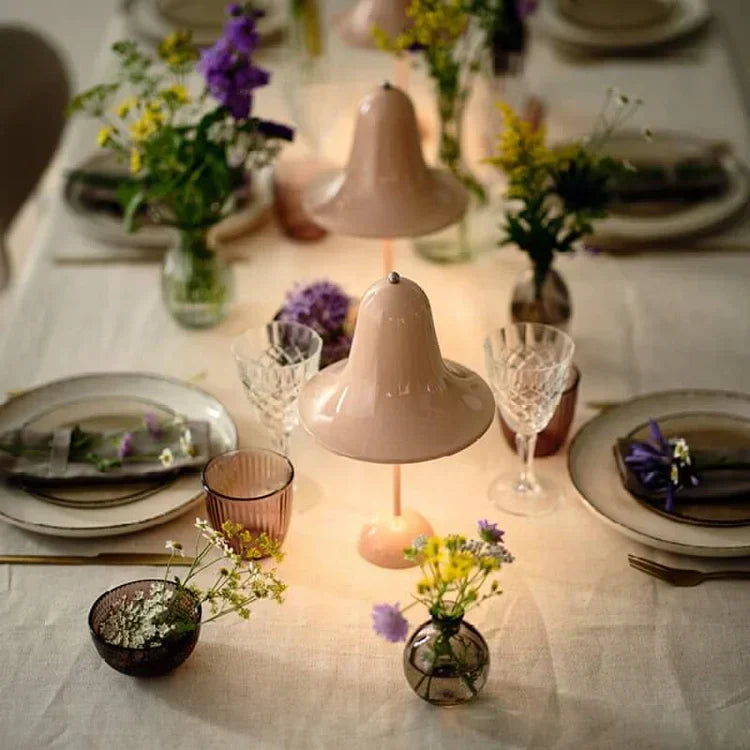 Cozy Ambiance Decorative Lamp for Stylish Interiors - DecoTable