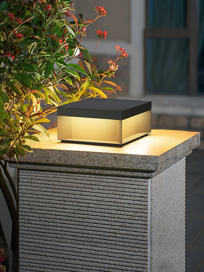 Solar Garden Lamp - SolarLume
