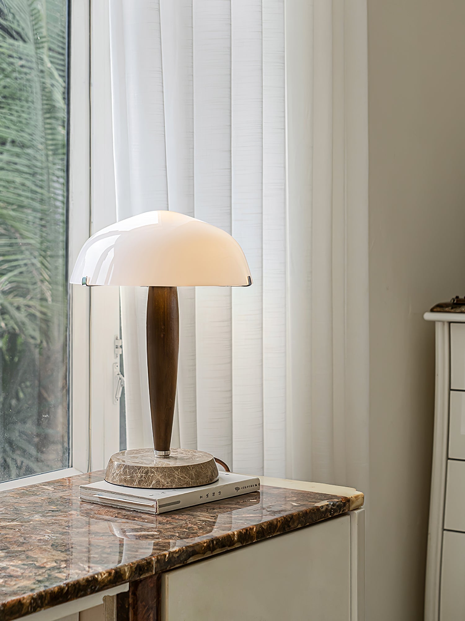Cozy Warmth LED Table Lamp for Ultimate Chill Vibes - ChillTable