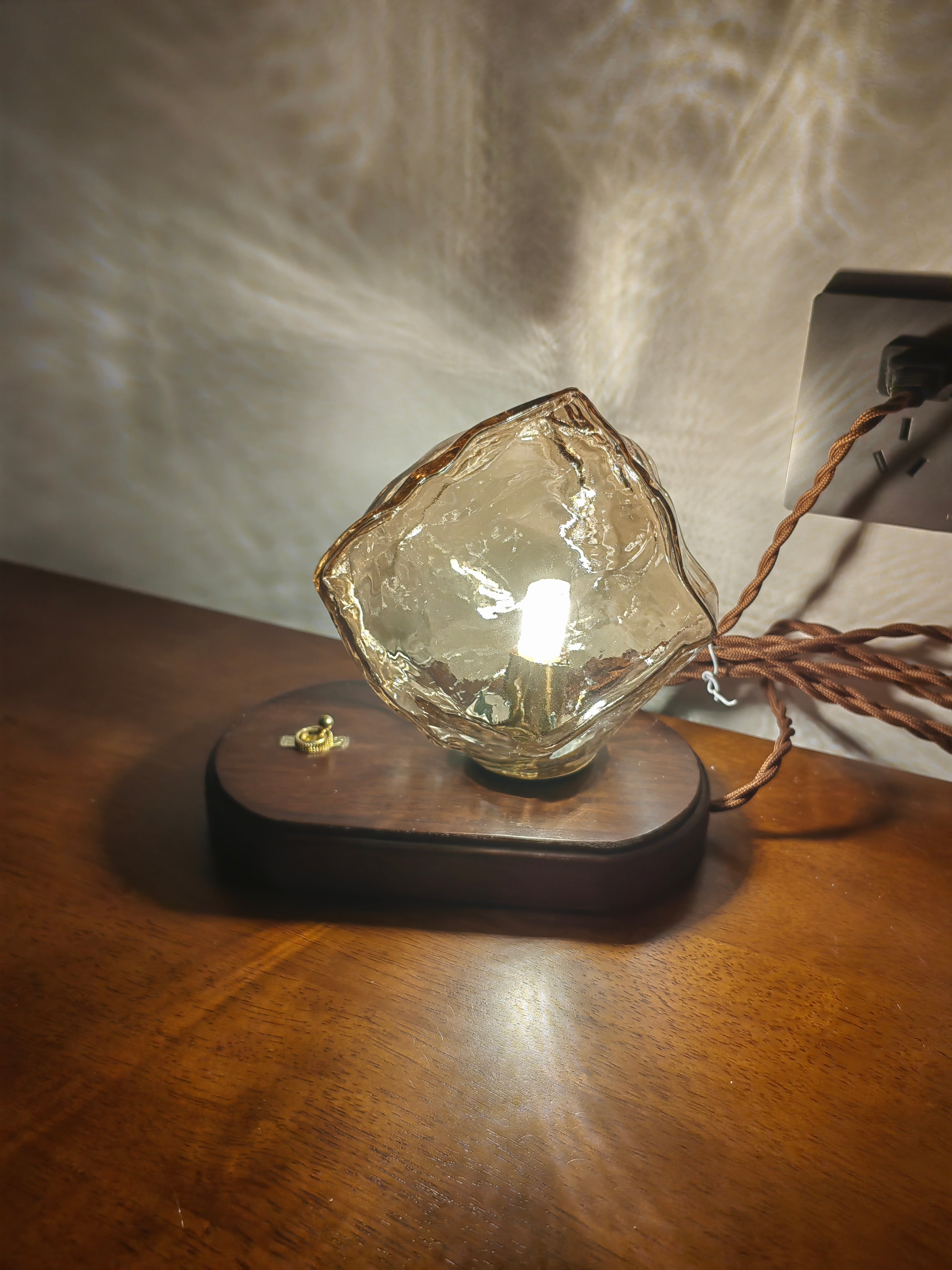 Chic Frosted Table Lamp for Cozy Vibes - FrostTable