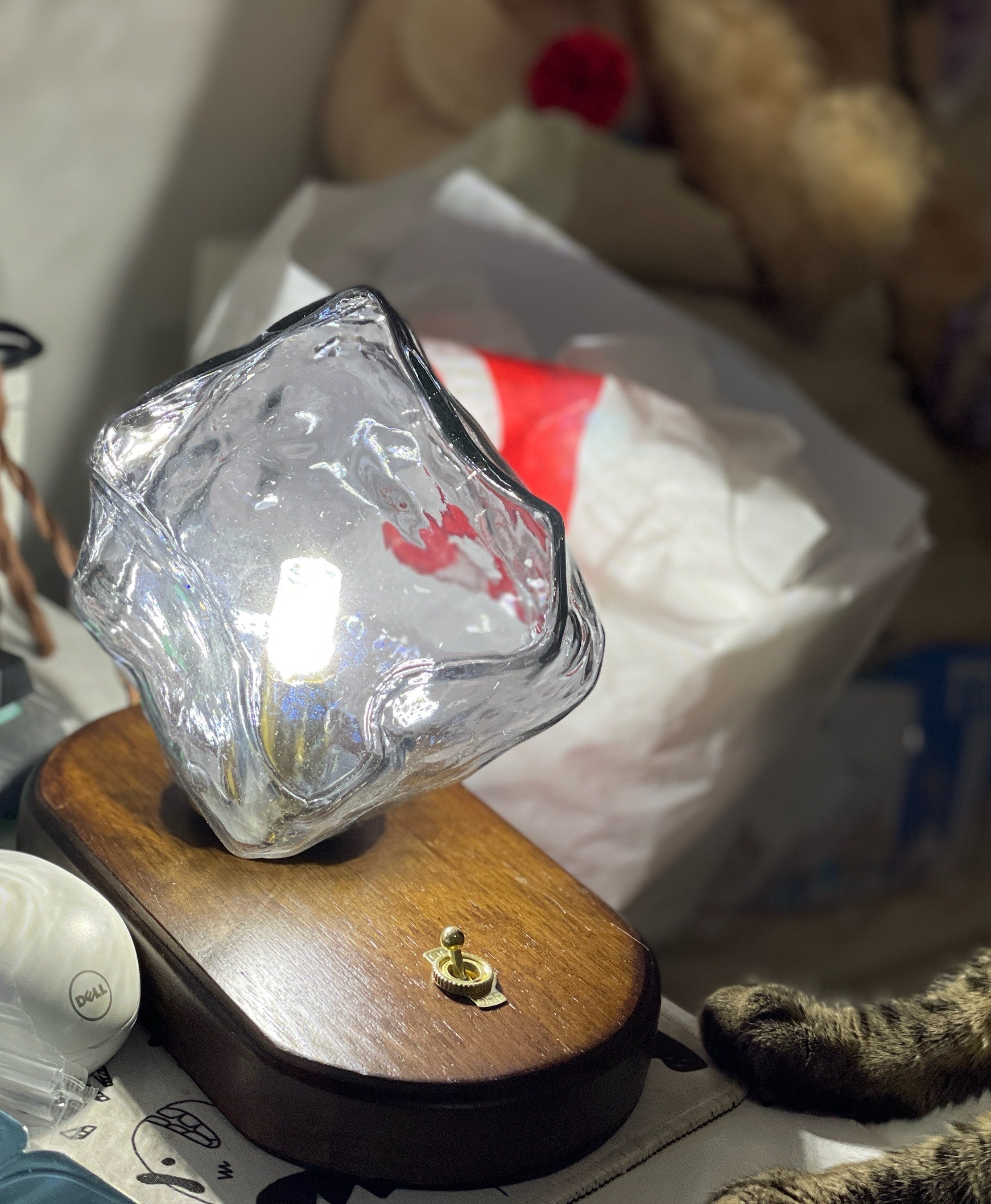 Chic Frosted Table Lamp for Cozy Vibes - FrostTable