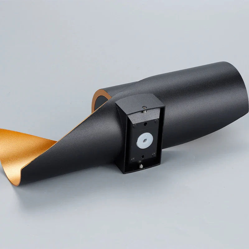 Sleek LED Outdoor Lights - OutdoorLume