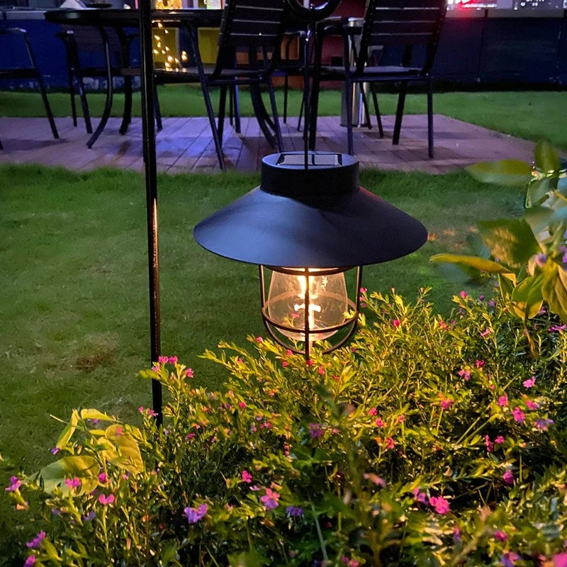 Retro Solar Lantern for Outdoor Spaces - SolarLume
