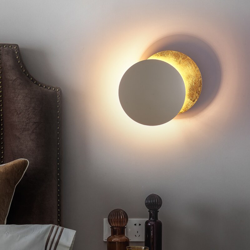 Mesmerizing Eclipse-Inspired Wall Lamp for a Cozy, Modern Ambiance - EclipseWall
