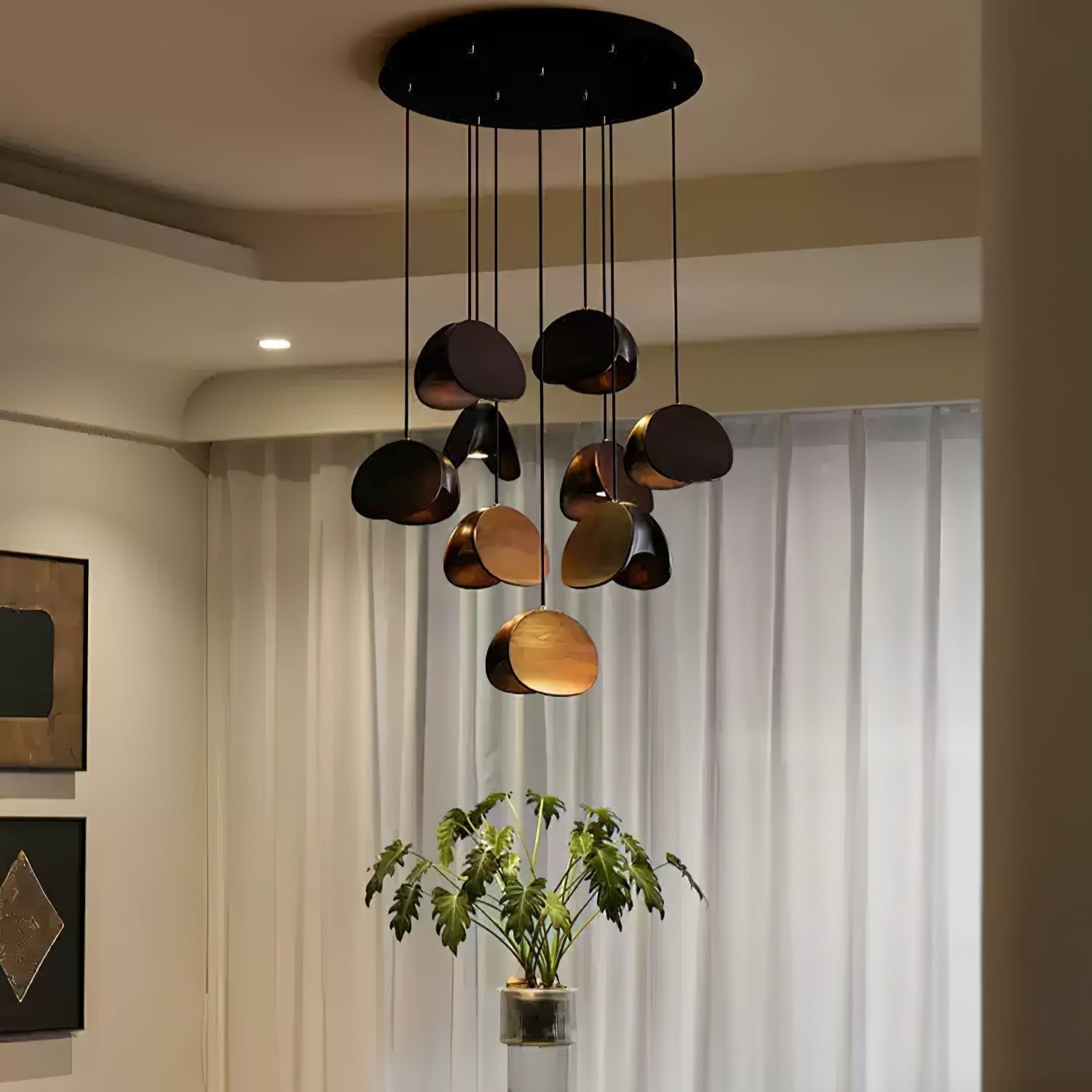 Elegant Modern Ceiling Lamp for a Chic Interior - ChicCeil