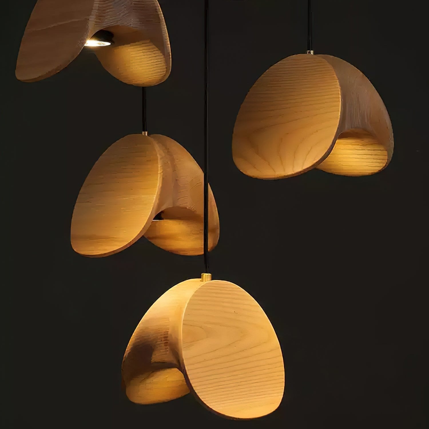 Elegant Modern Ceiling Lamp for a Chic Interior - ChicCeil