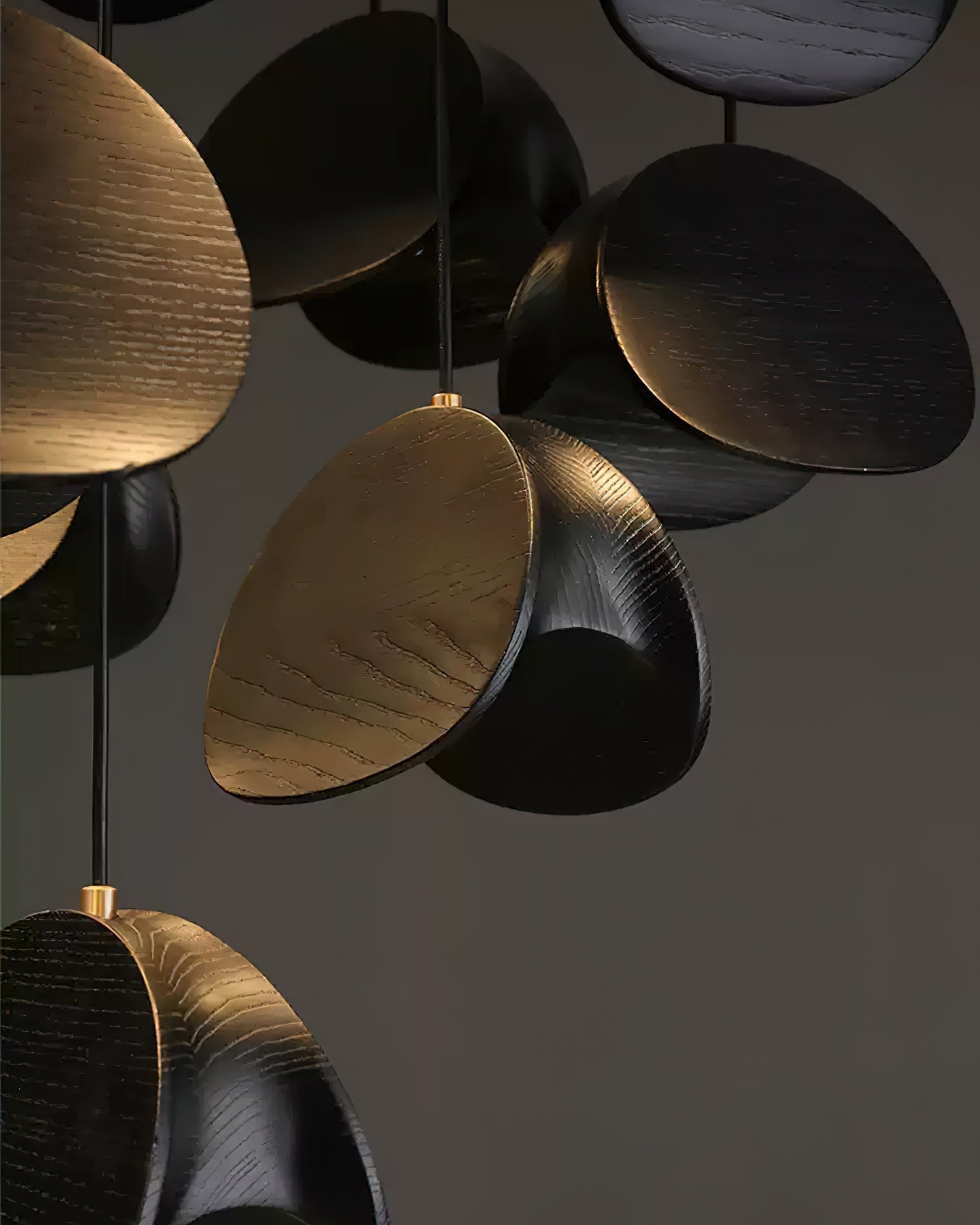 Elegant Modern Ceiling Lamp for a Chic Interior - ChicCeil