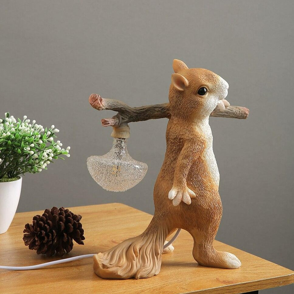 Adorable Squirrel Night Light for a Cozy Ambiance - NightTable