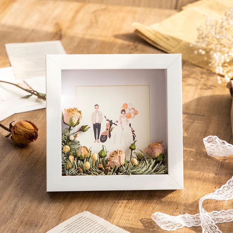 10 x 15 cm Rectangular Wood Picture Frame with Wall Hanging