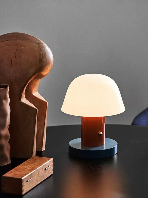 Modern Mushroom Lamp for a Warm, Ambient Glow - MushTable