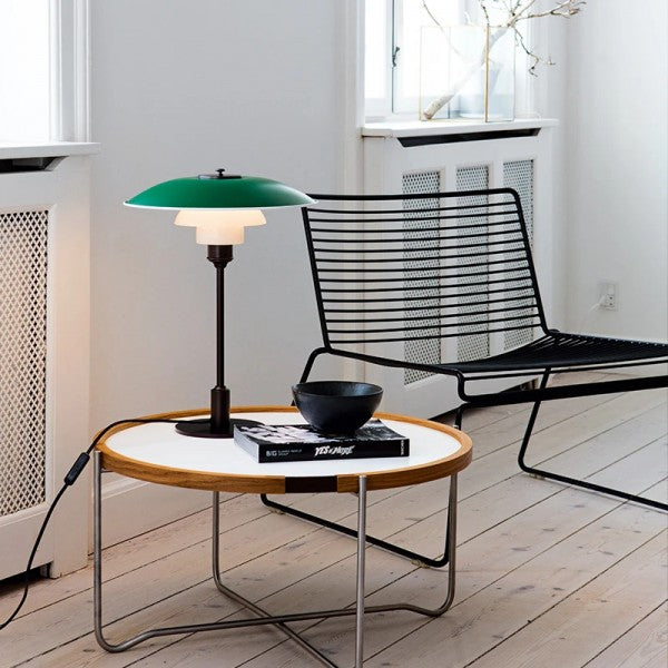 Sleek Metal Table Lamp for Modern Home Ambiance - MetalTable