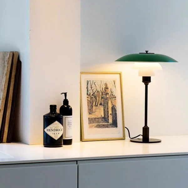 Sleek Metal Table Lamp for Modern Home Ambiance - MetalTable